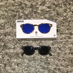 Izipizi Paris Sunnies